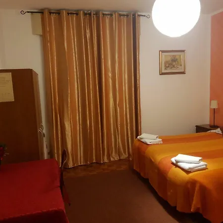 Magica Venezia Bed & Breakfast 3*